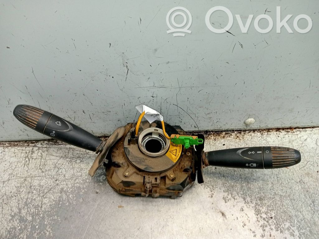 Panel lighting control switch   735374800