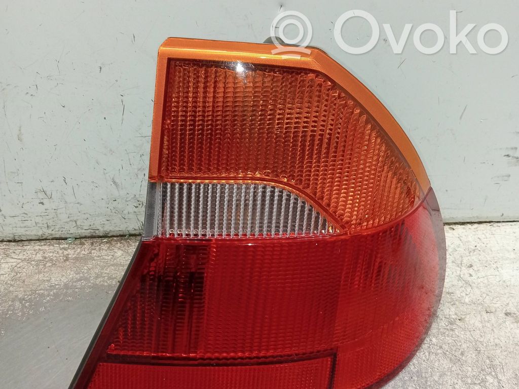 Chrysler 300M Lampă spate în caroserie 