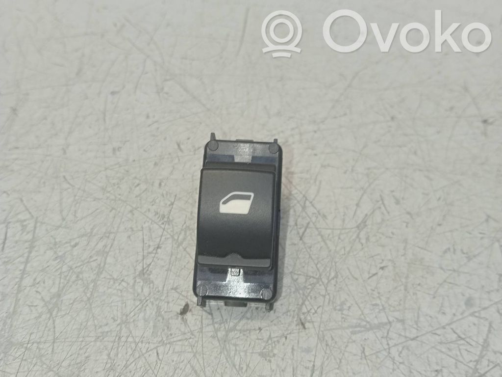 Peugeot 3008 I Electric window control switch 