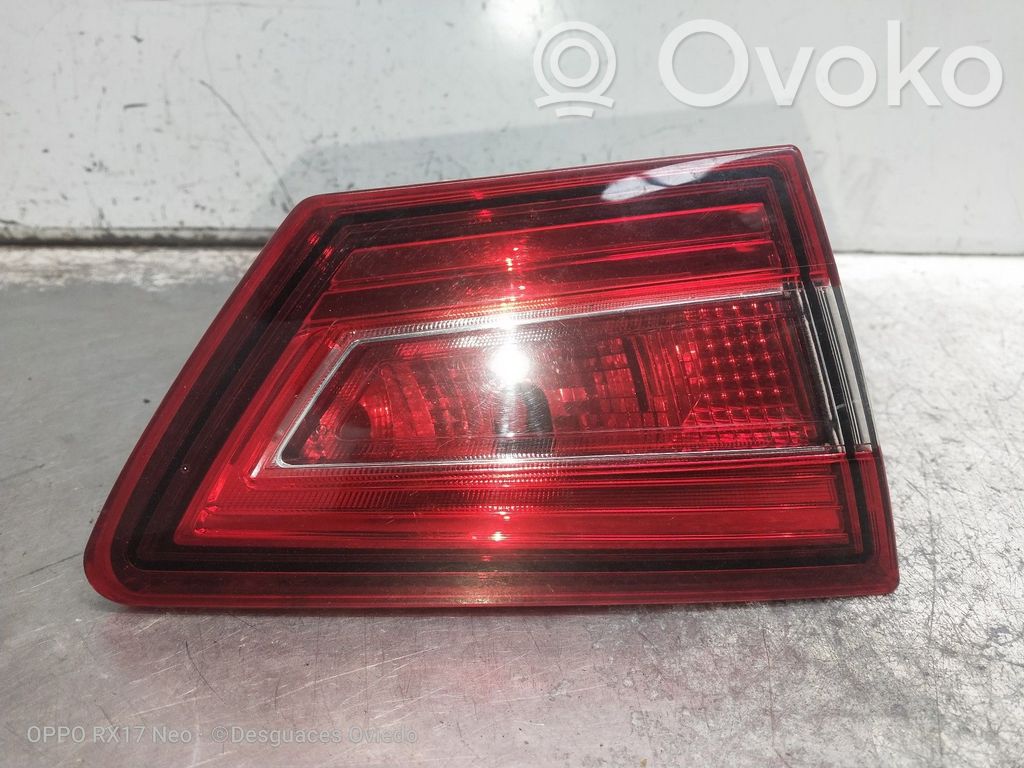 Headlight/headlamp bulb