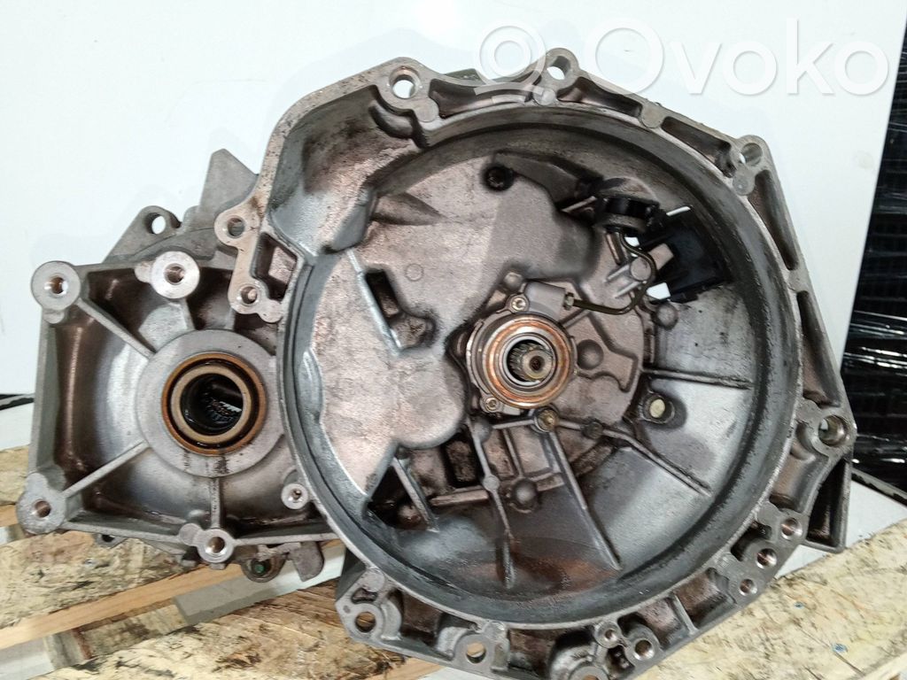 Boîte de vitesses manuelle à 5 vitesses   FM57301,S4331B23887,5V