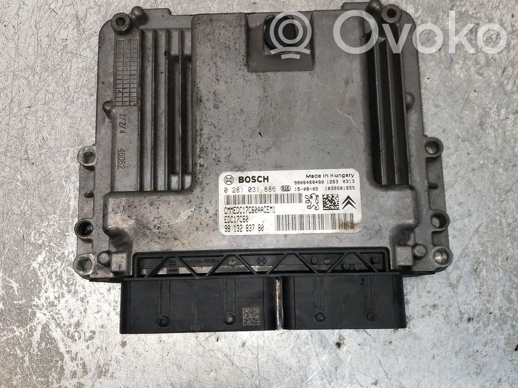 Peugeot 308 Engine control unit/module 