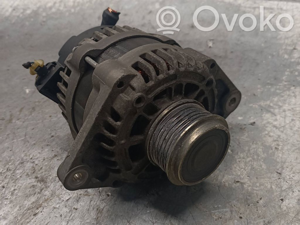 Opel Astra H Generator/alternator 