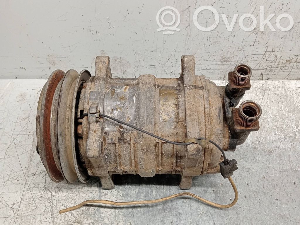 Compresor (bomba) del aire acondicionado (A/C))