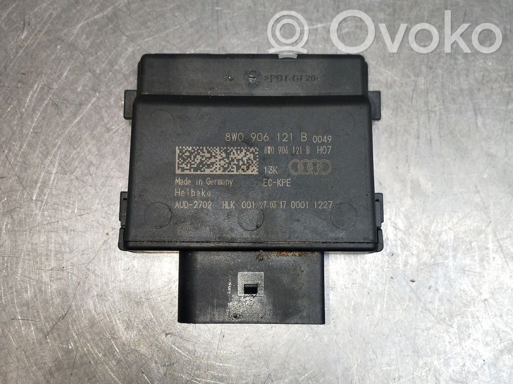 Other control units/modules   8W0906121B