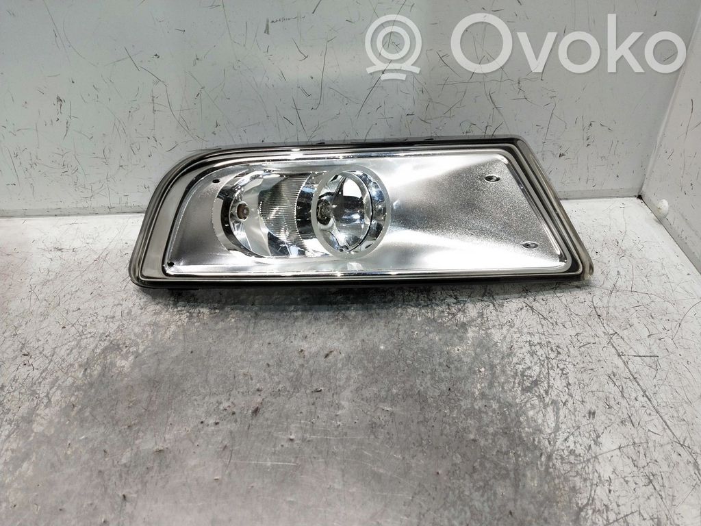 Etusumuvalo   6M2115K202BE