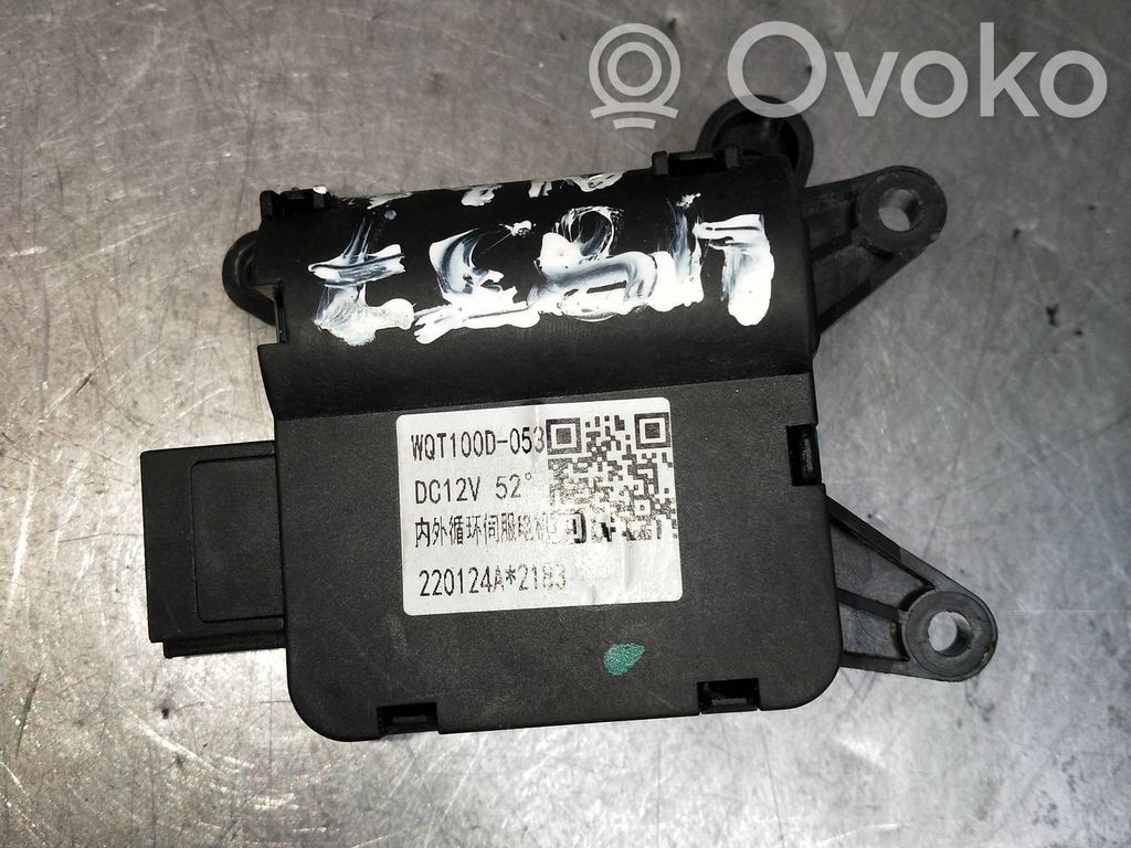 Commande de chauffage et clim   WQT100D053