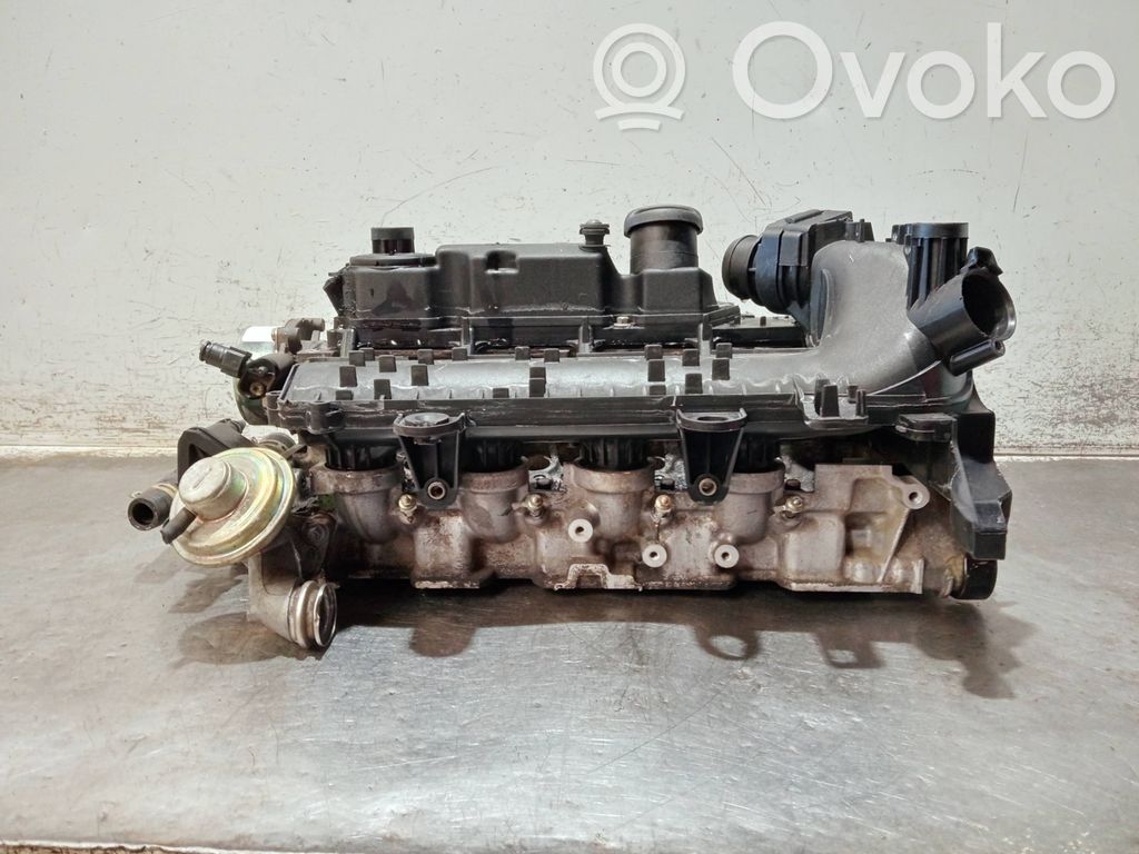 Engine head   8HX,8HX
