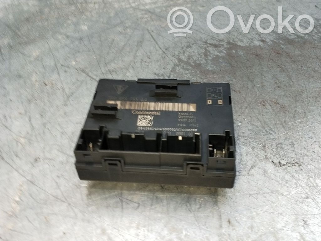 Sonstige Steuergeräte / Module   7PP959795AA