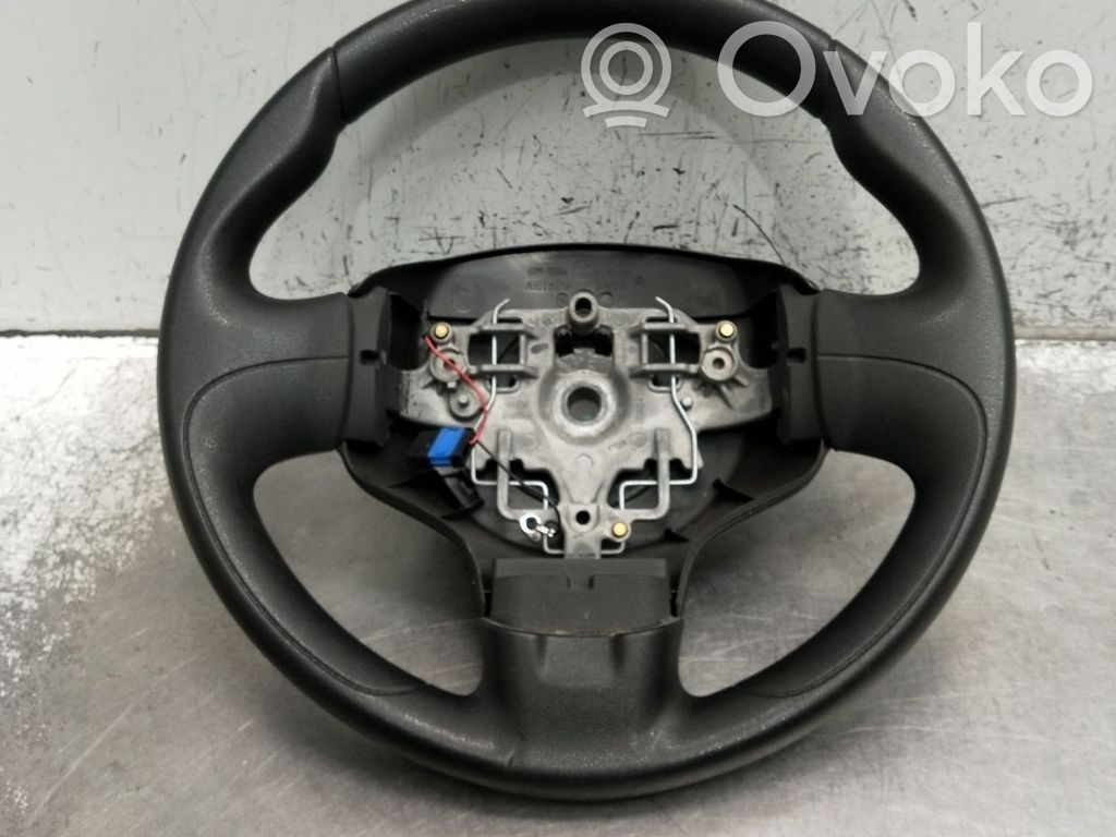 Steering wheel   96830437,6099296
