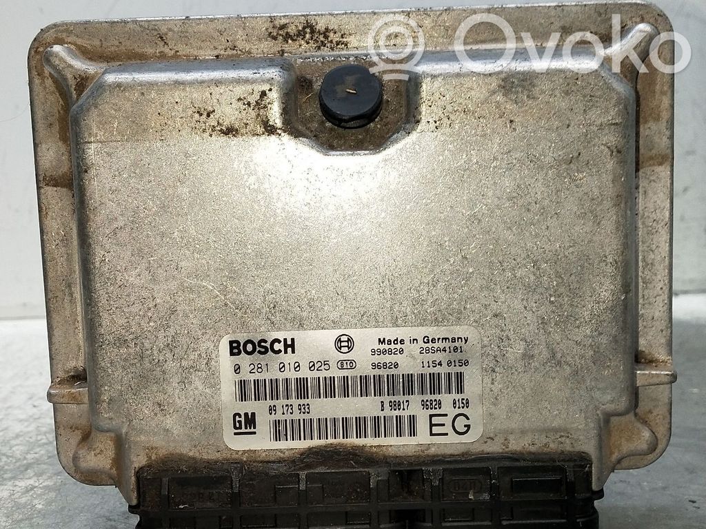 Engine control unit/module   0281010025