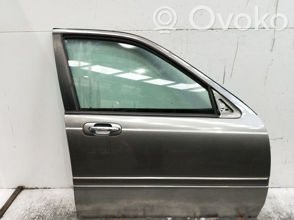 Etuovi   4P