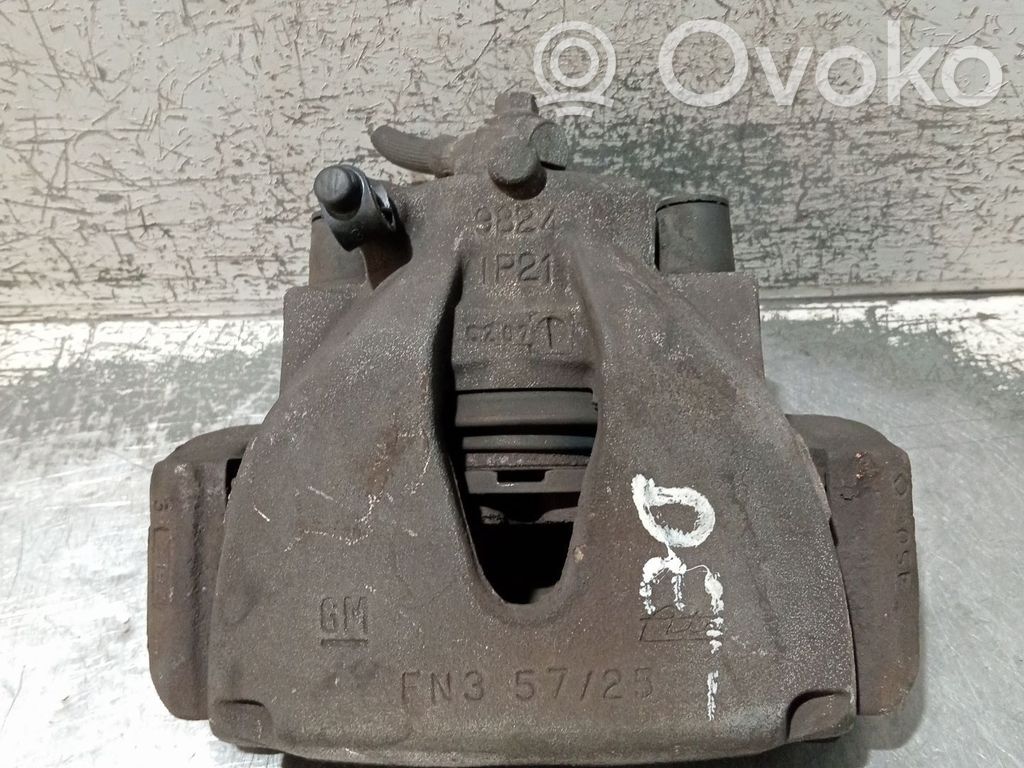 Etujarrusatula   FN35725