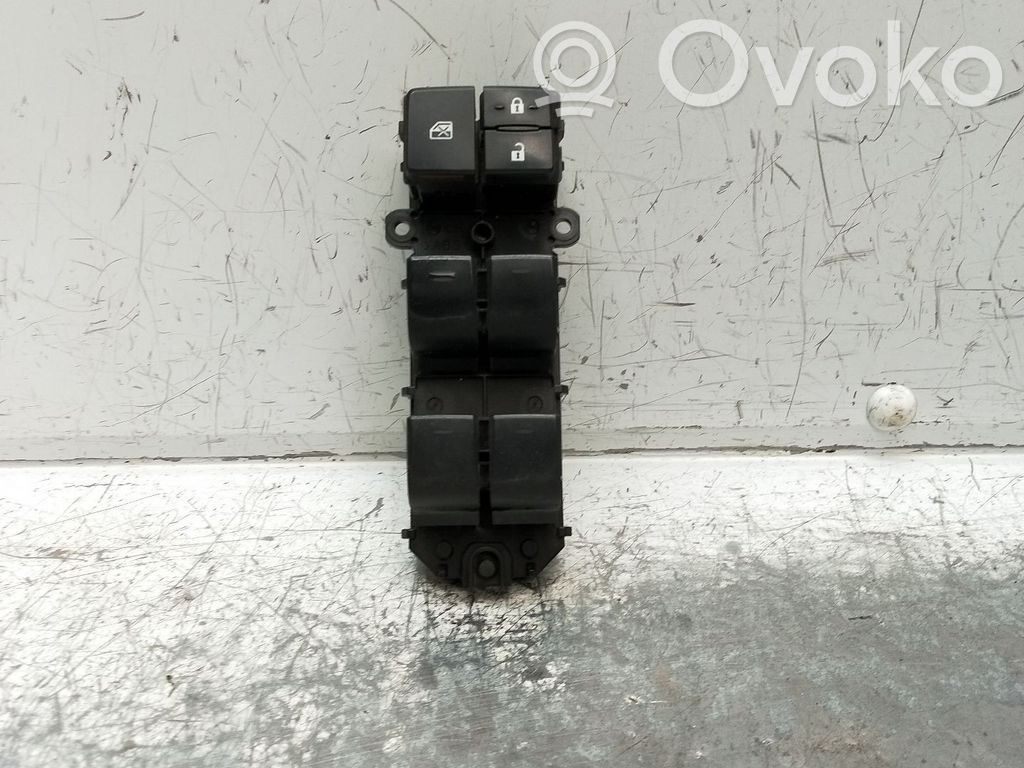 Lexus NX Electric window control switch 