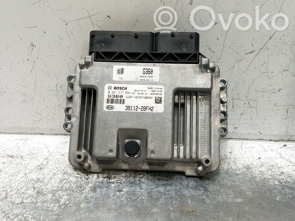 KIA Carens III Engine control unit/module 