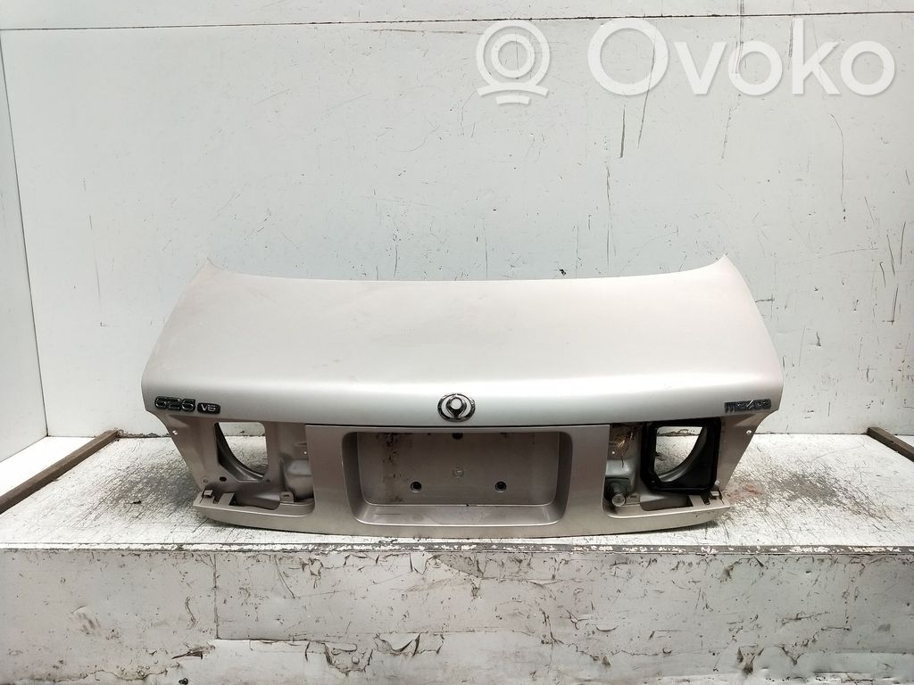 Parcel shelf