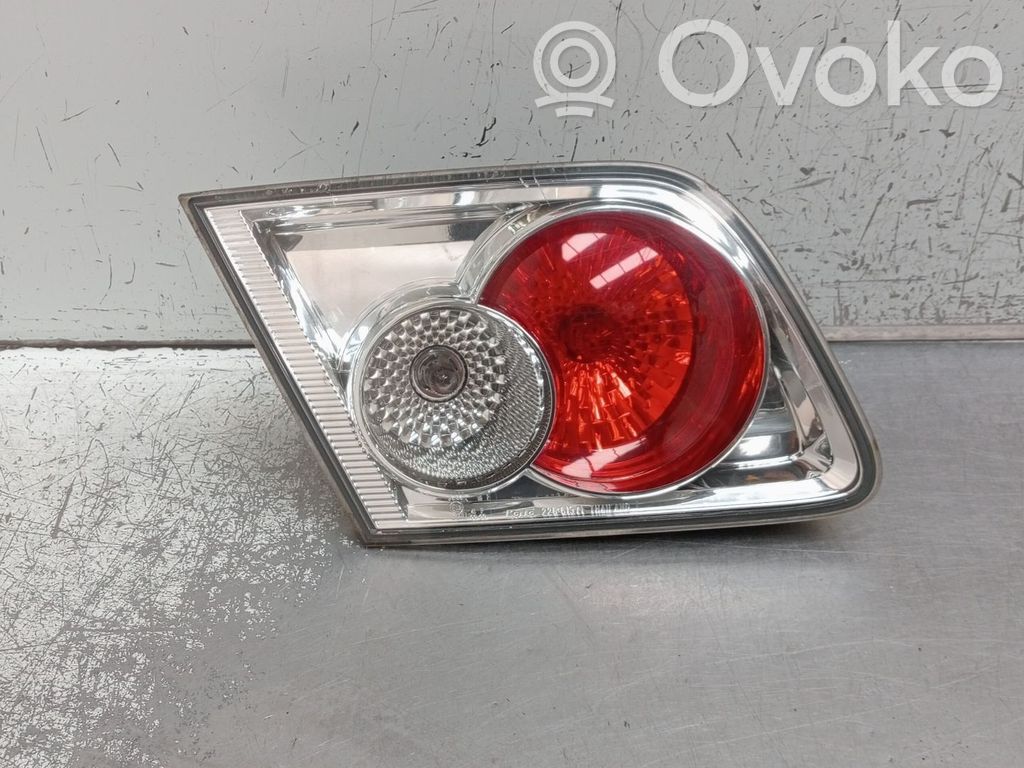 Headlight/headlamp bulb