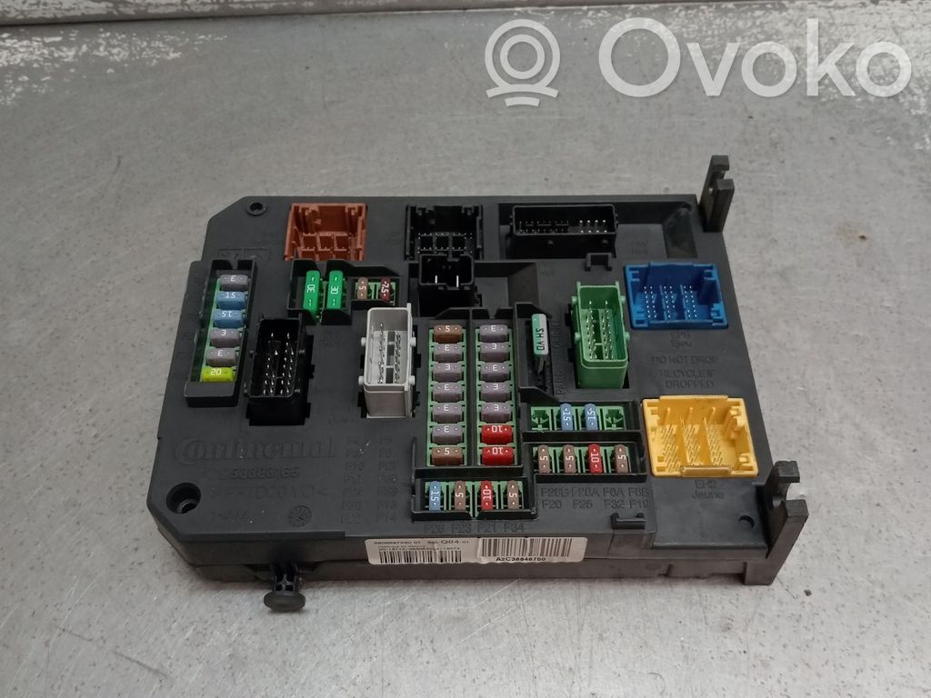Citroen C4 Grand Picasso Katvealueen valvonnan ohjainlaite (BSM) 