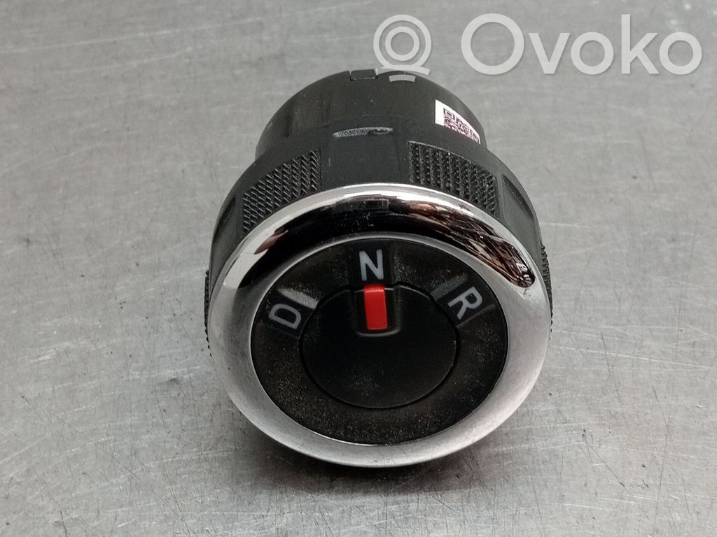 Dacia Spring Otros interruptores/perillas/selectores 
