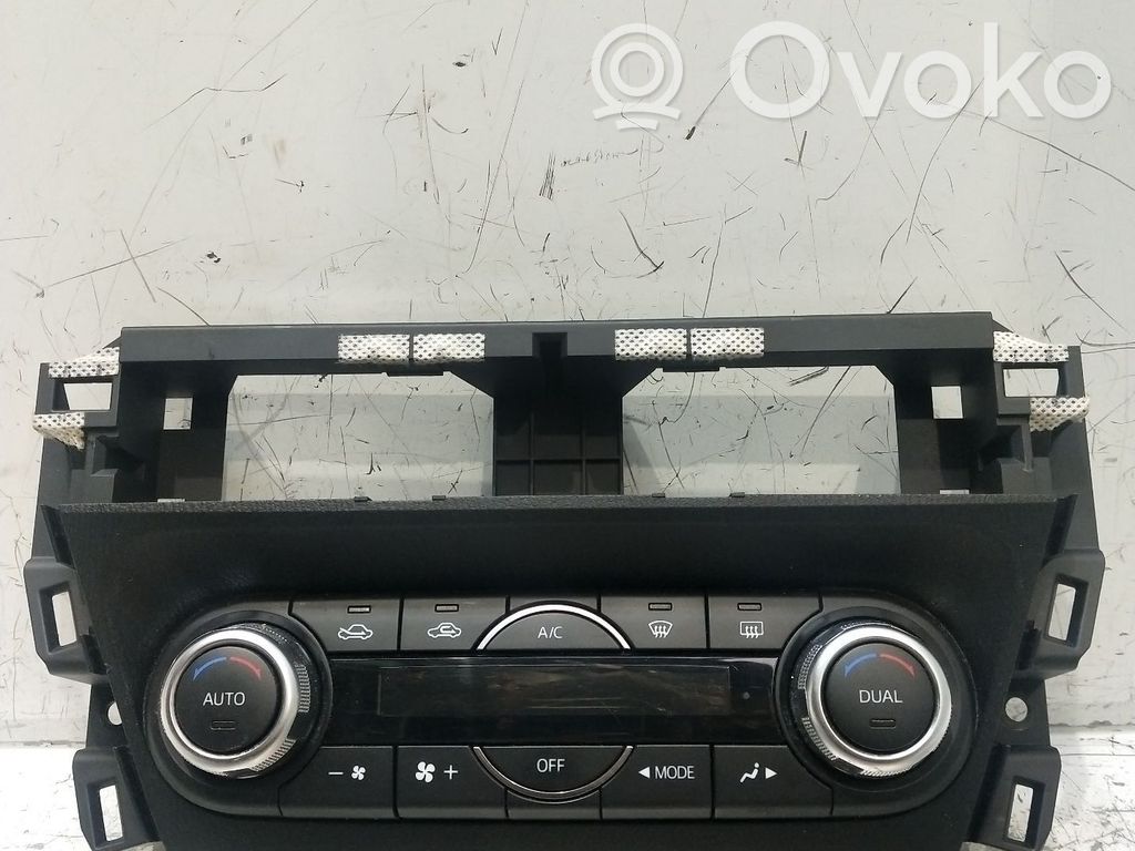 Mazda 3 II Air conditioner control unit module 