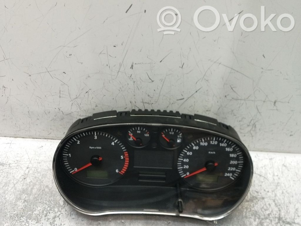 Seat Toledo I (1L) Speedometer (instrument cluster) 