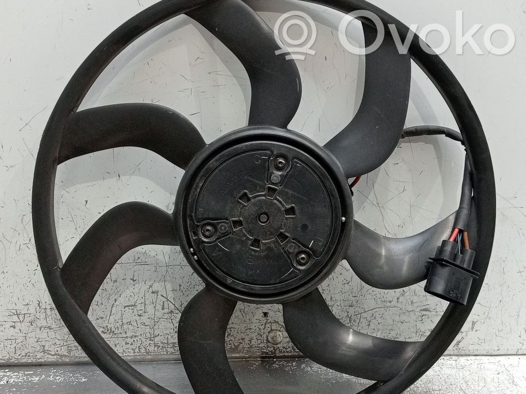 Audi Q5 SQ5 FY Elektryczny wentylator chłodnicy 