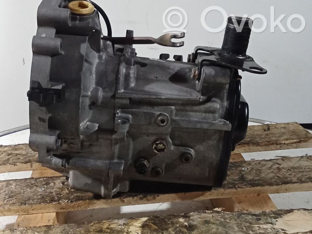 Volkswagen Polo III 6N 6N2 6NF Mechaninė 5 pavarų dėžė 