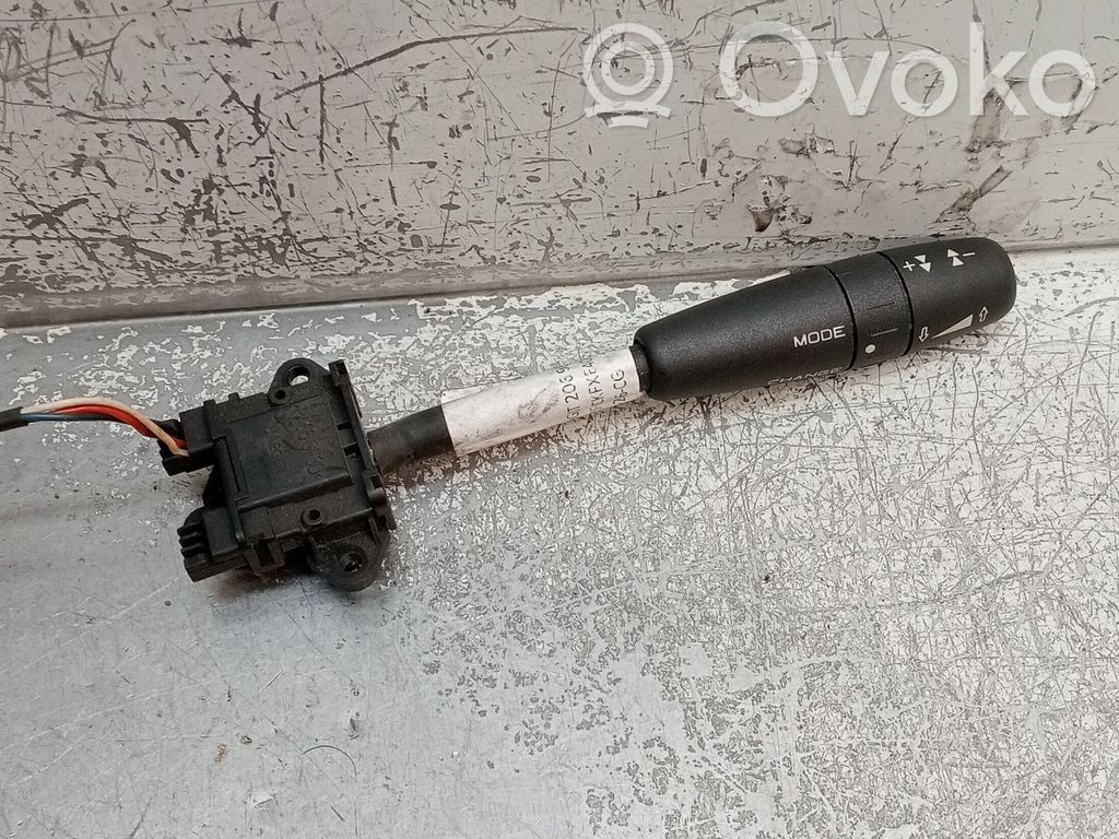 Peugeot 206 Autres commutateurs / boutons / leviers 