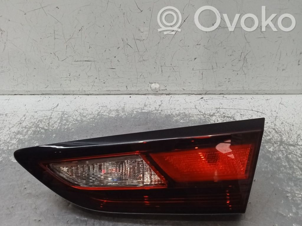 Opel Astra K Lampy tylnej klapy bagażnika 