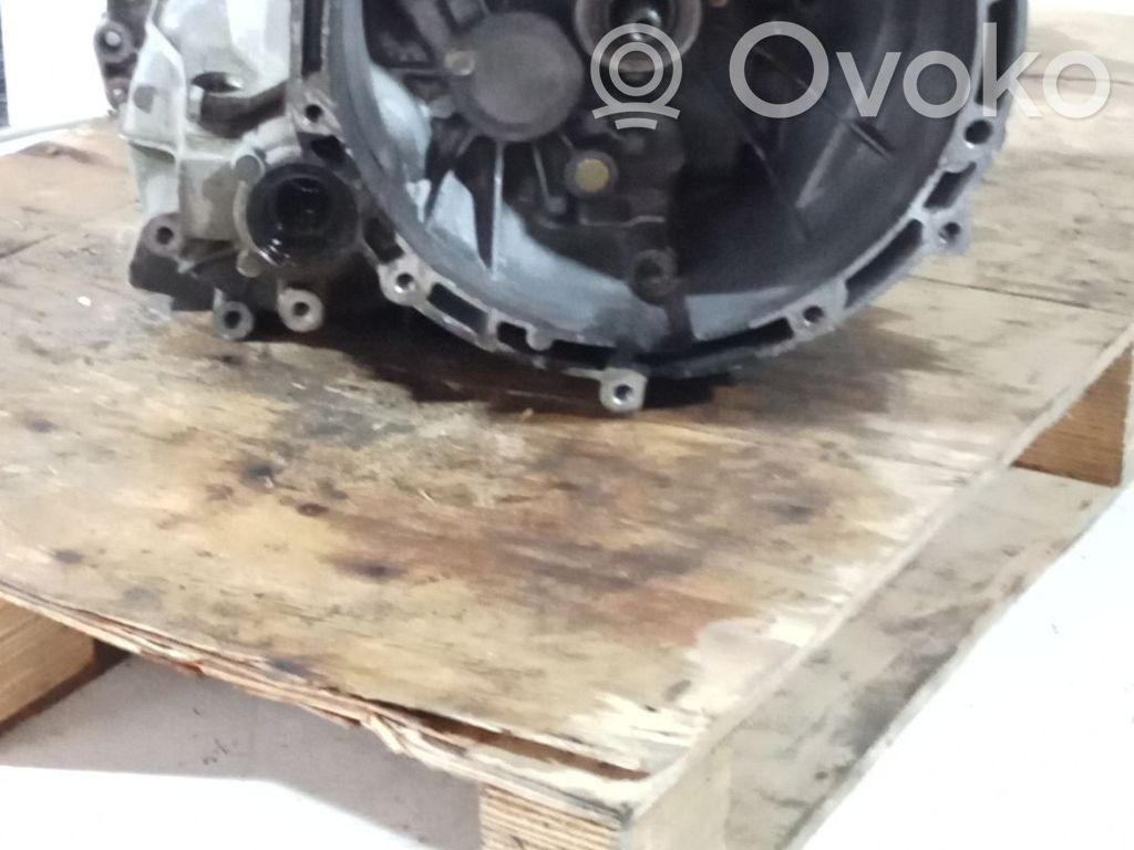 Manualna 5-biegowa skrzynia biegów   2N1R7002NC,5V,TTFL0280406140649