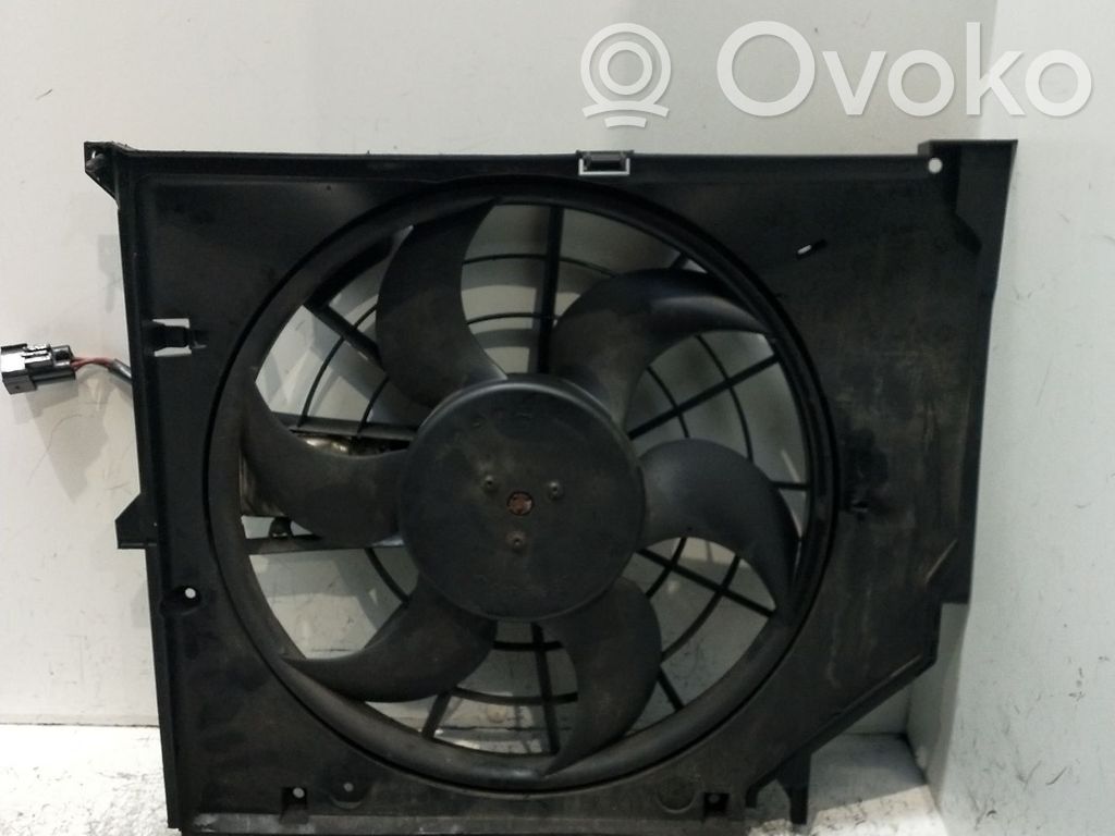 BMW 3 E36 Elektrisks radiatoru ventilators 