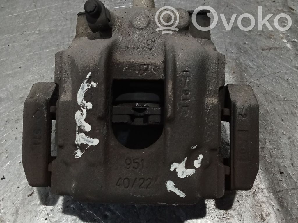 BMW 3 E46 Aizmugurējais suports 