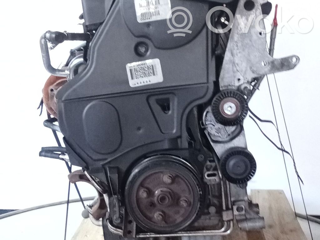 Двигатель   D5244T,BOSCH,6901083