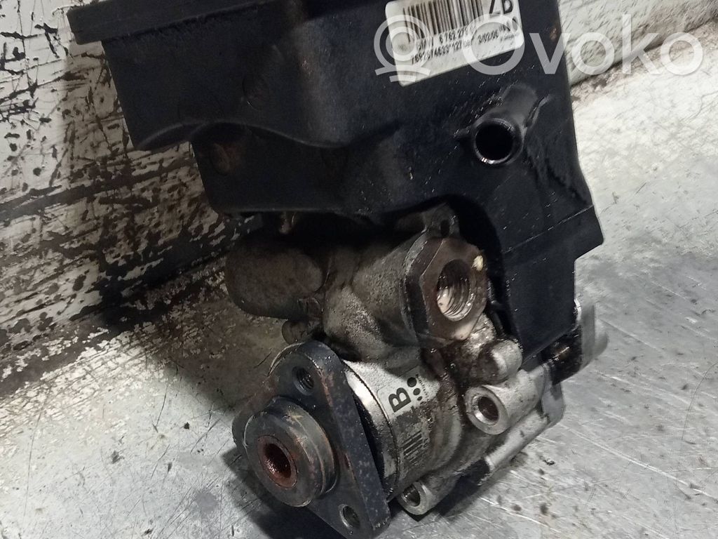 Power steering pump   676227901,7692974533