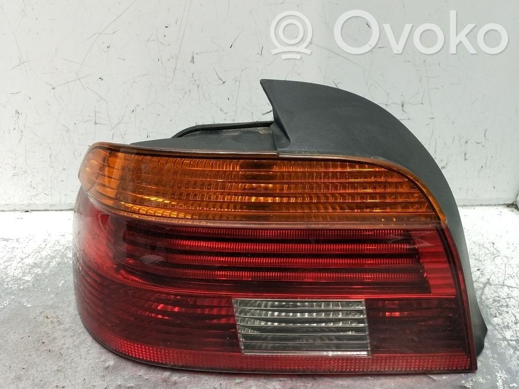 Rear/tail lights