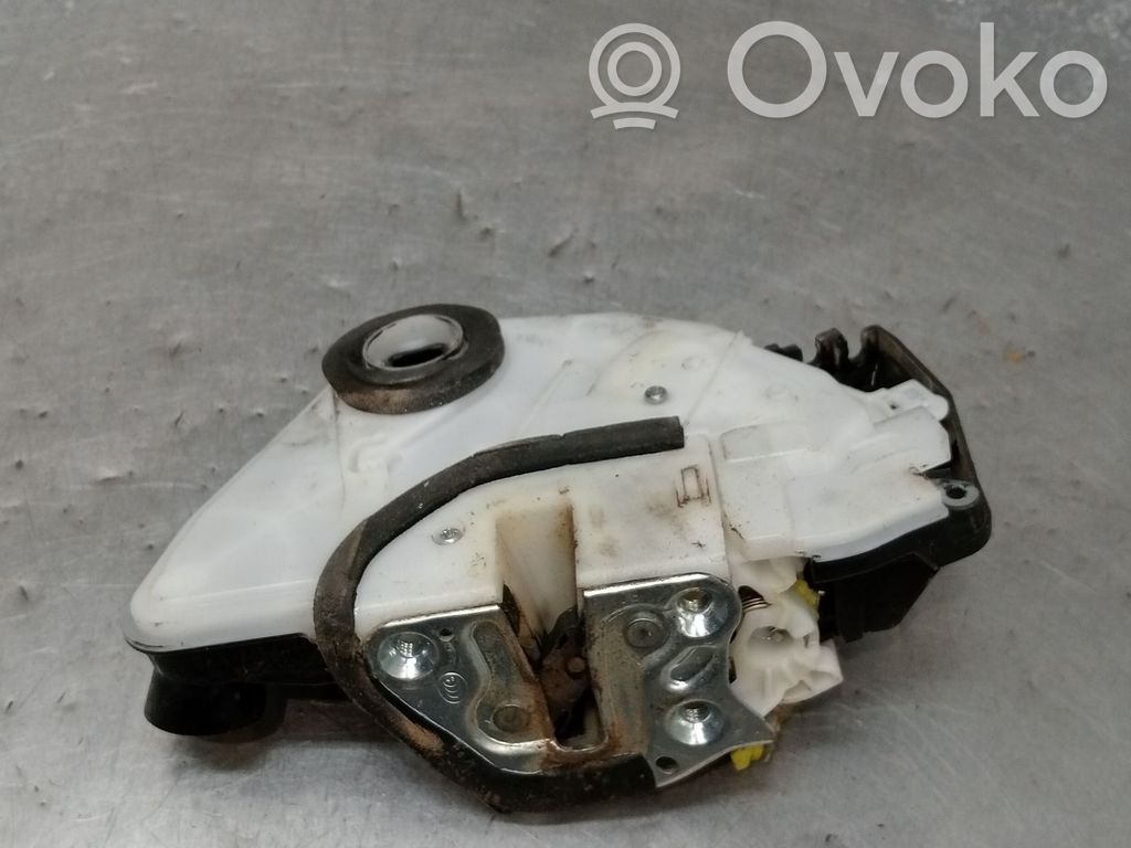 Bloķēt motoru