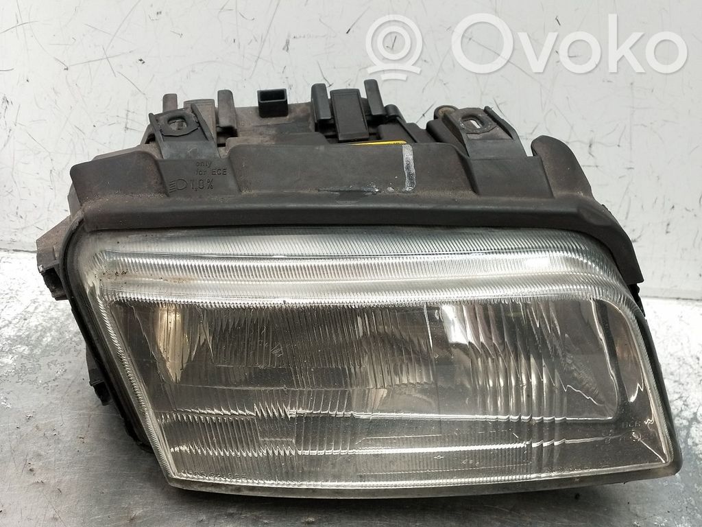 Scheinwerfer   0301094202,8D0941004E