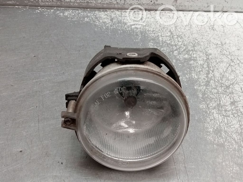 Etusumuvalo   04805857AA