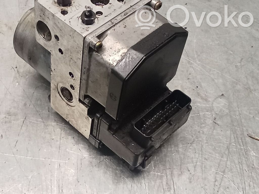 Audi A4 S4 B5 8D Bomba de ABS 