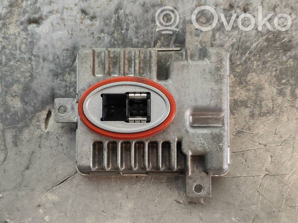 Unité de commande / module Xénon   W003T20071,7237647