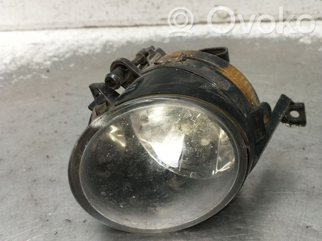Luz de niebla delantera