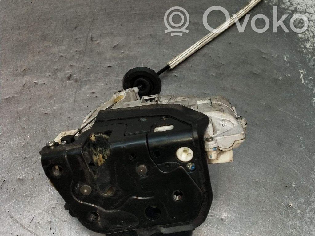 Audi A6 S6 C6 4F Etuoven lukon moottori
