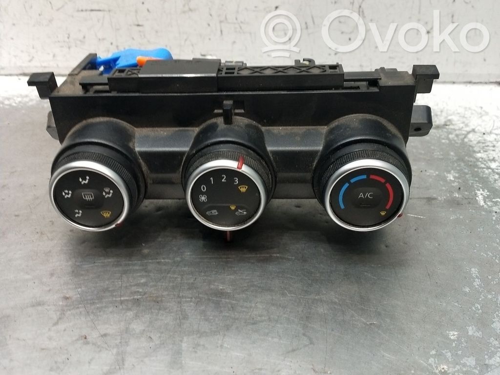 Dacia Duster II Moduł / Sterownik klimatyzacji 
