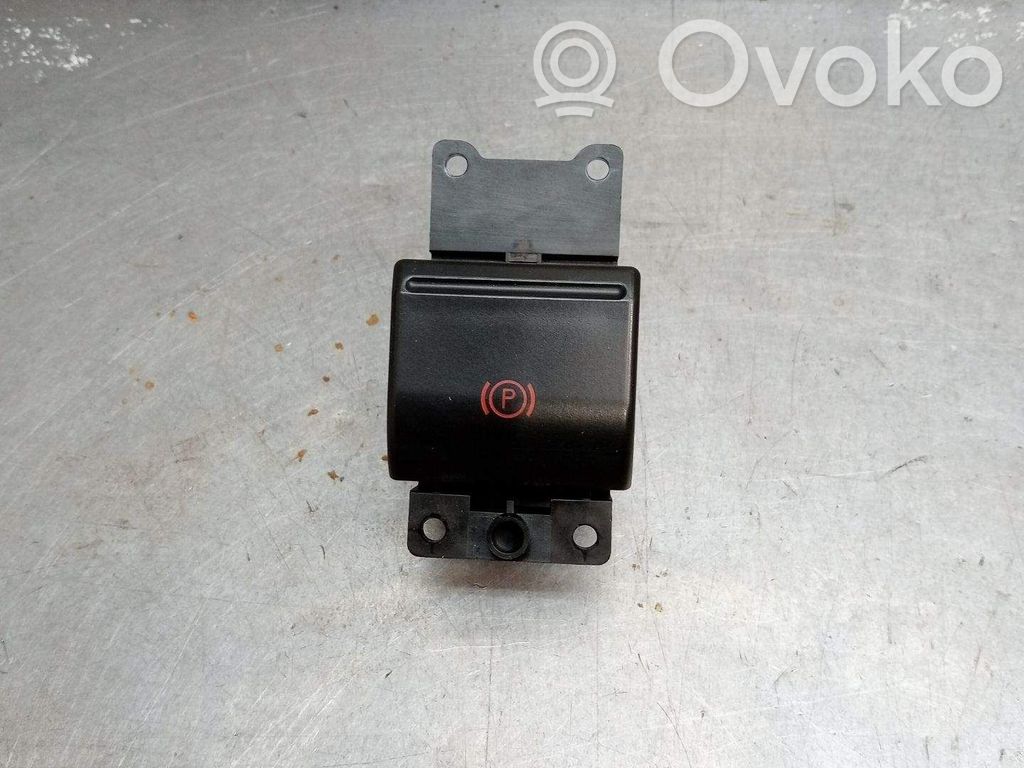 Muut kytkimet/nupit/vaihtimet   3M5T2B623AC