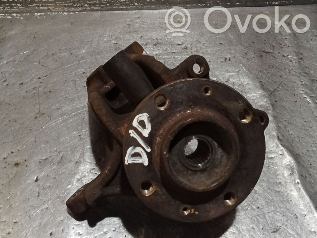 Citroen C3 Achsschenkel vorne 