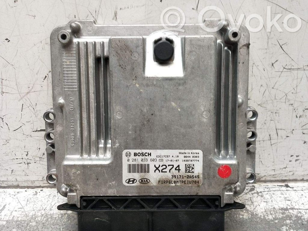 KIA Carens III Unidad de control/módulo del motor 