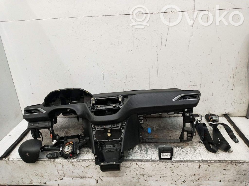 Peugeot 2008 I Turvatyynysarja 