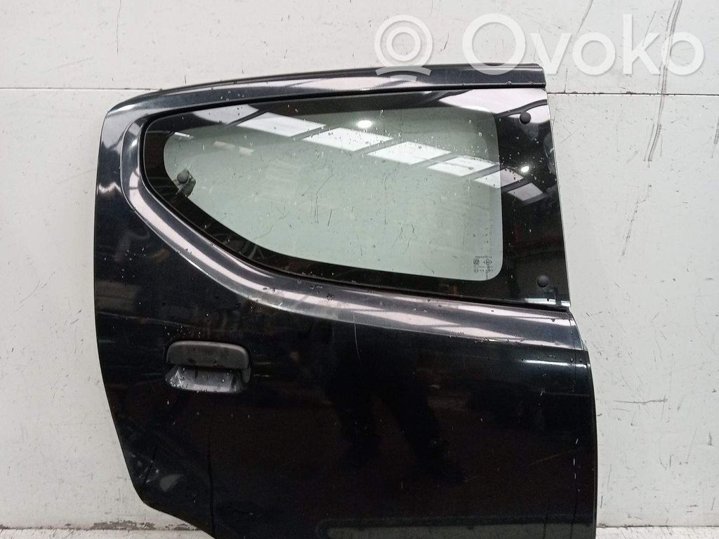 Nissan Pixo Puerta trasera