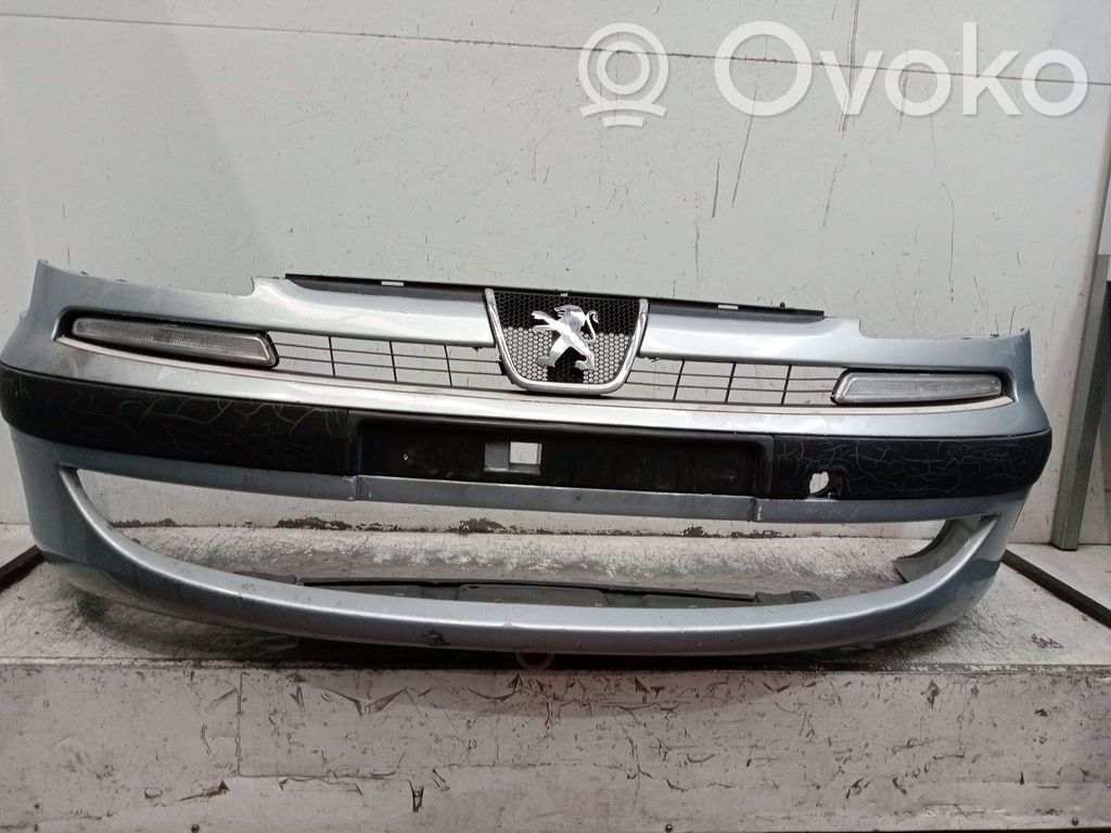 Peugeot 807 Zderzak przedni 