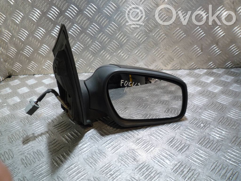 Front door electric wing mirror